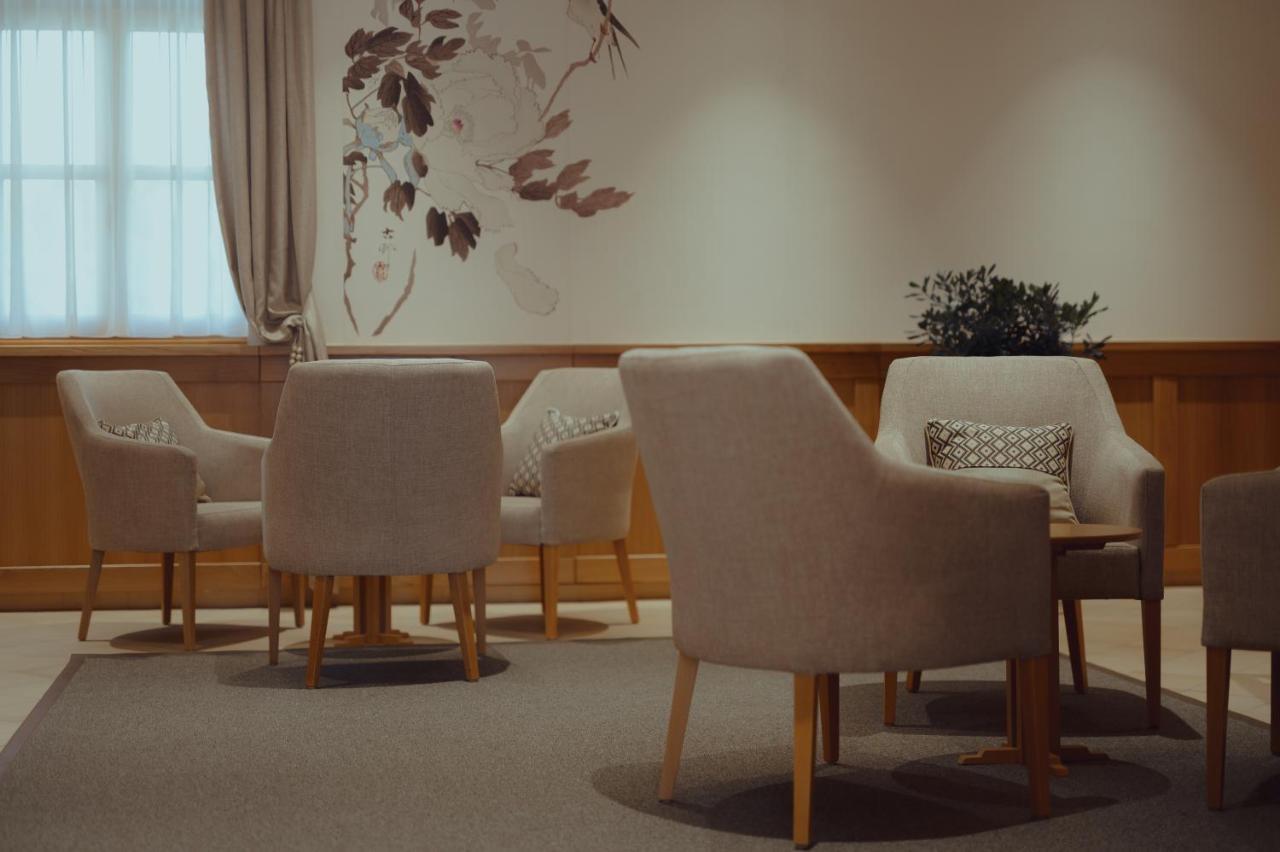 Brigaderos Hotel Brigadir Borsi 外观 照片