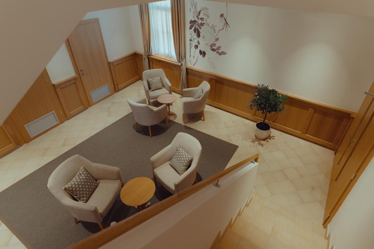 Brigaderos Hotel Brigadir Borsi 外观 照片